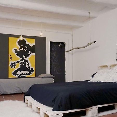 Art House In The Artist Workspace In The Center Villa Наполи Екстериор снимка